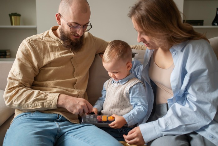 Families of Autistic People: Understanding and Support